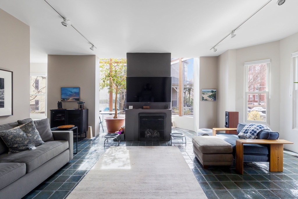 176 Hancock, Mid Cambridge