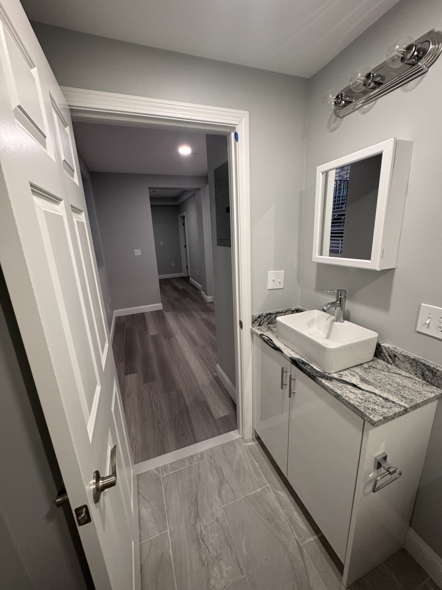 78 Tyler St, Chinatown