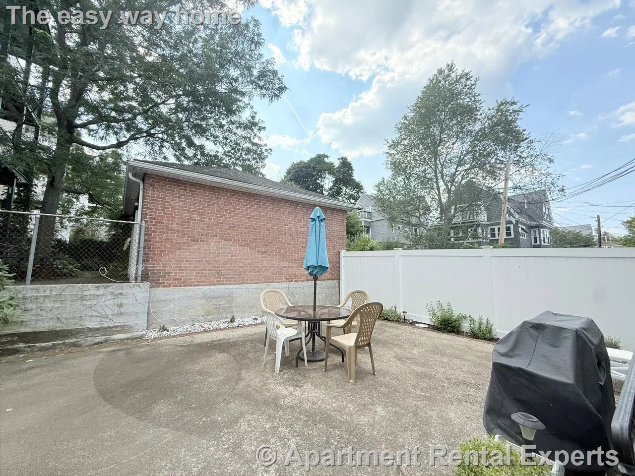 186 Powderhouse Blvd, Teele Square