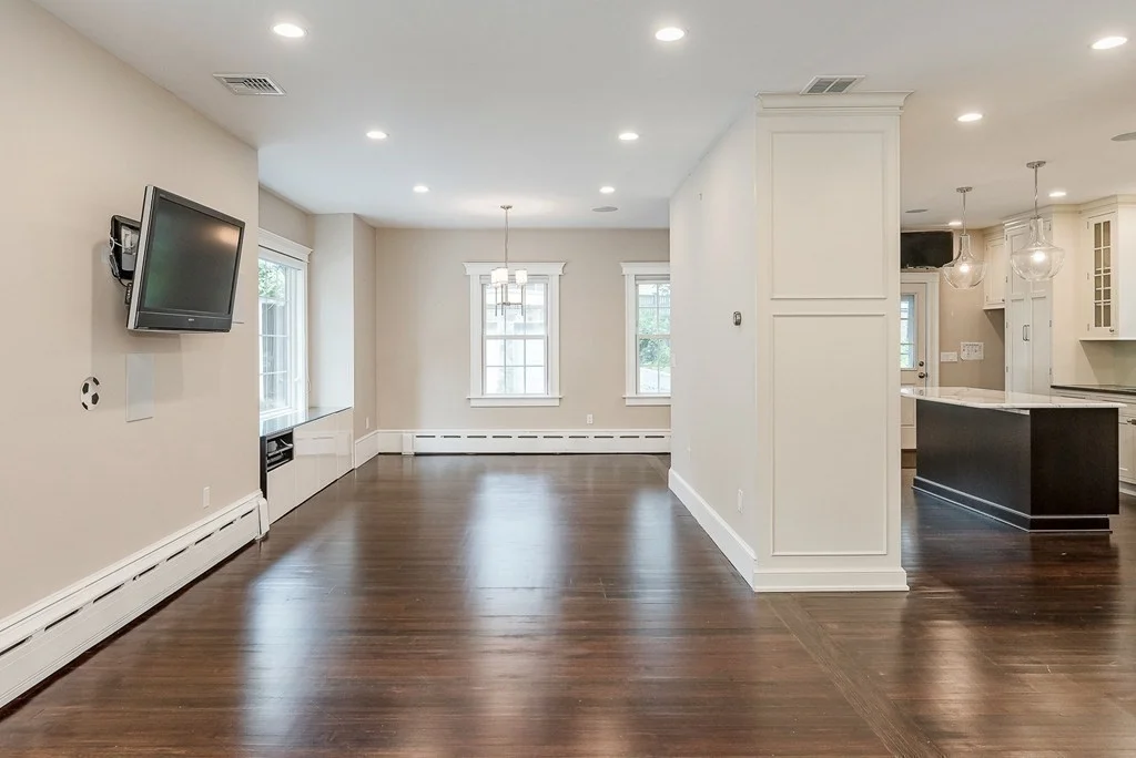 28 Eliot St, Chestnut Hill