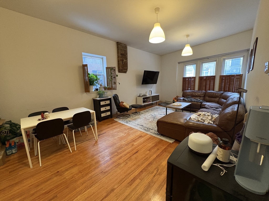 25 Church St, Back Bay