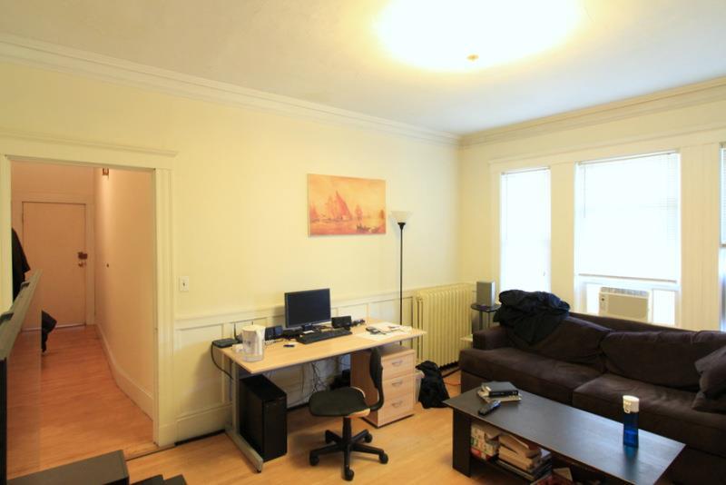 8 Forest St, Baldwin