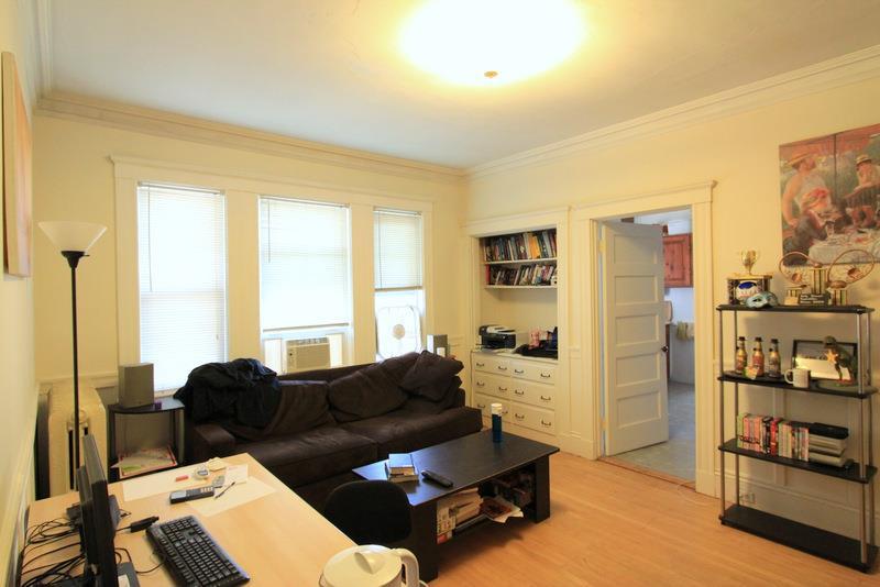 8 Forest St, Baldwin