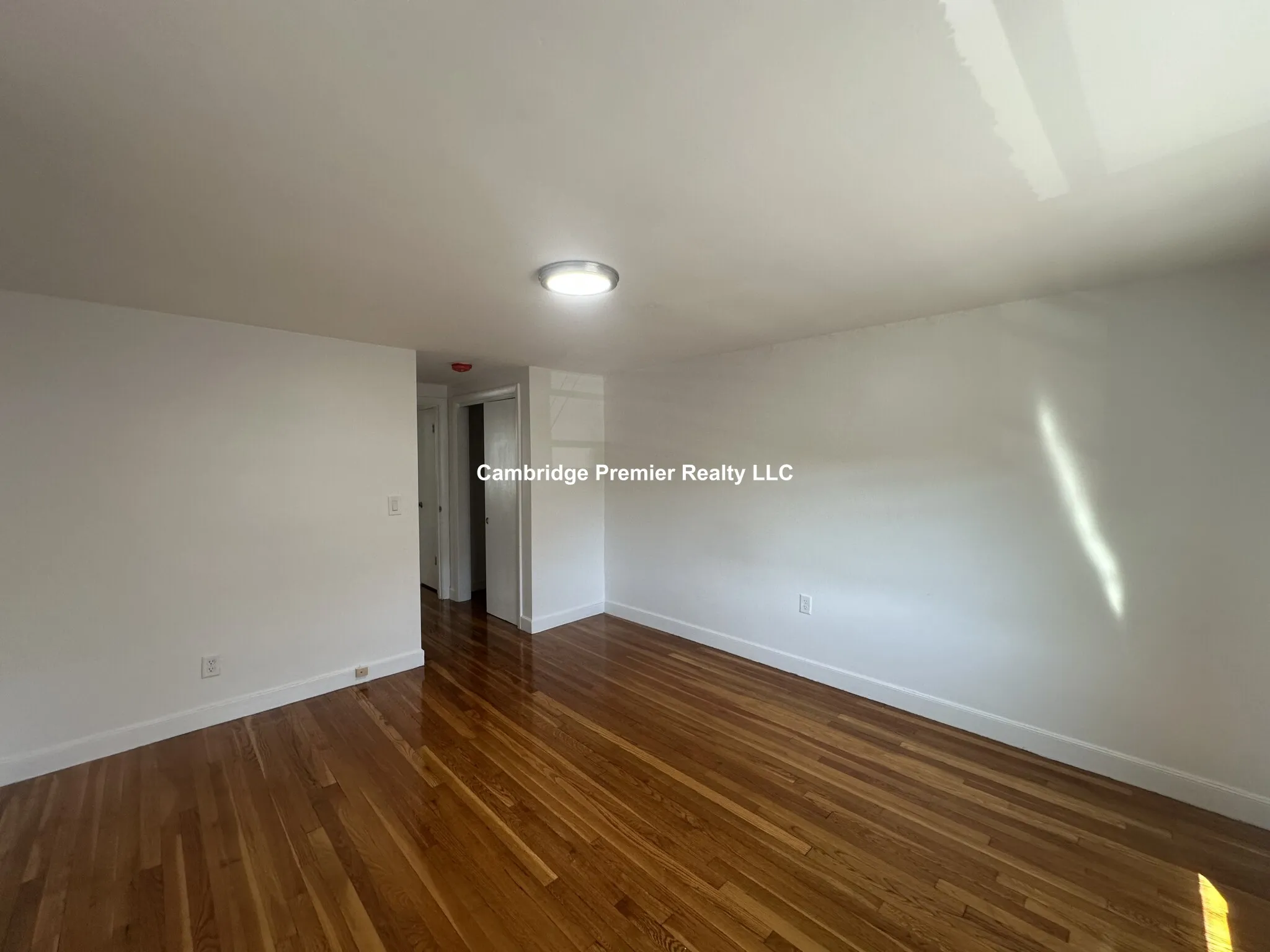 48 Harvard Ave, Harvard Avenue