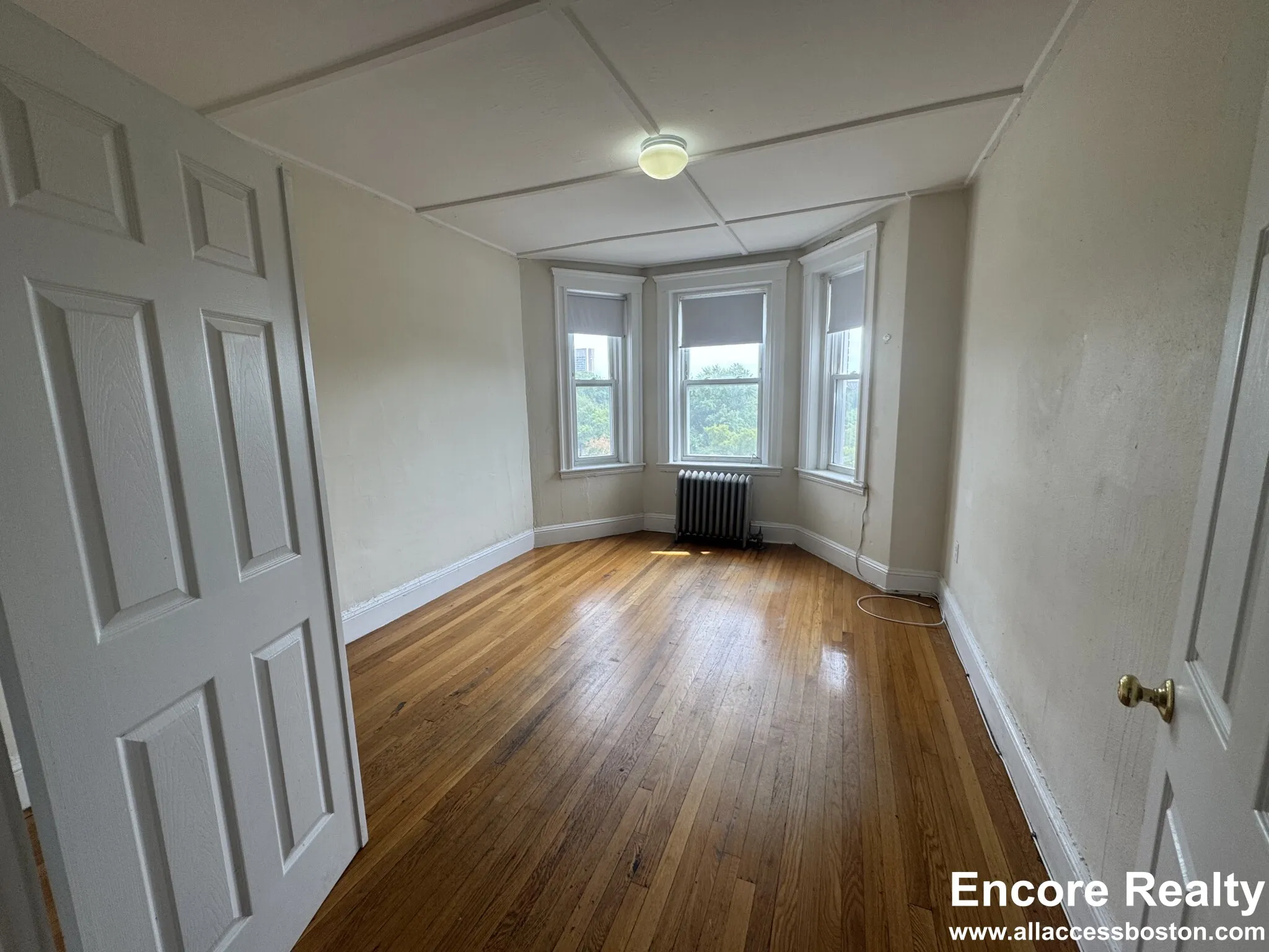 1179 Boylston St, Fenway