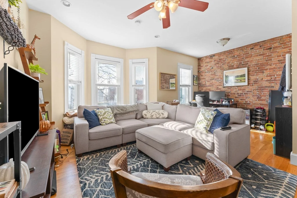 470 East 6th St, South Boston