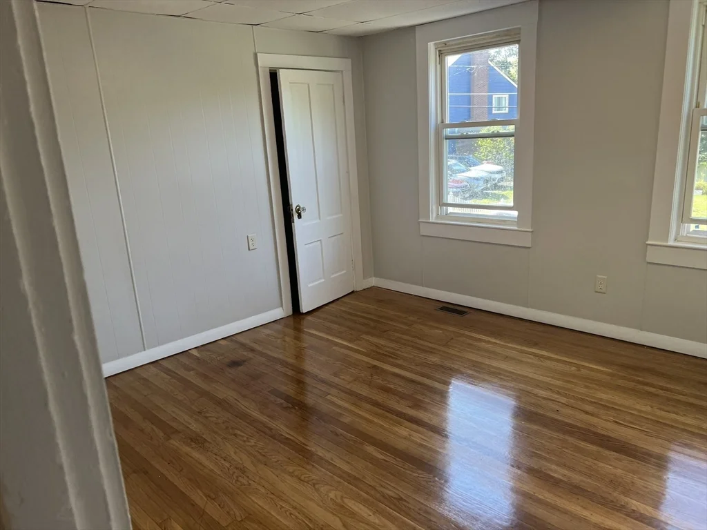 69 Beacon Park, Brockton