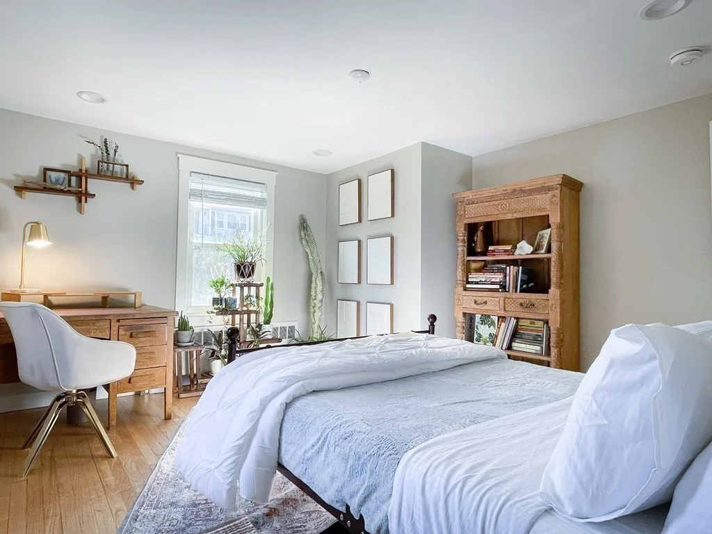 83 Rockridge, Waltham