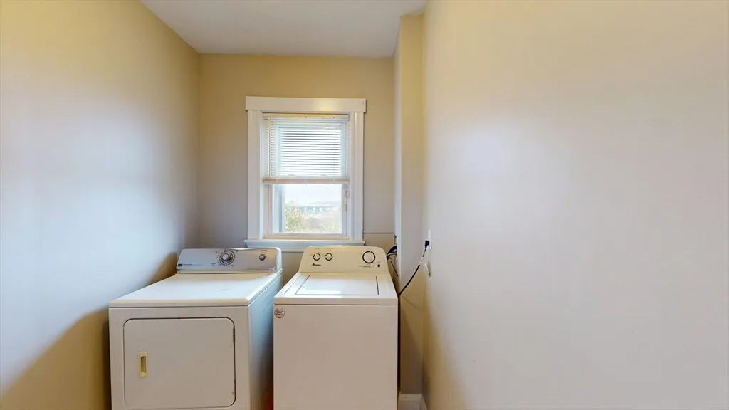 1 Orient Ave, East Boston