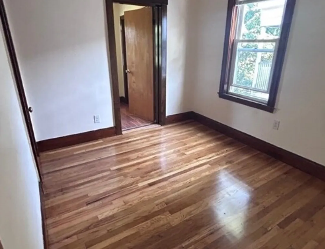 34 Stellman Rd, Roslindale