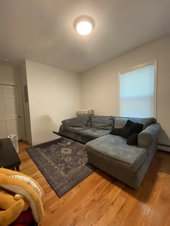 417 Cardinal Medeiros Ave, Wellington-Harrington