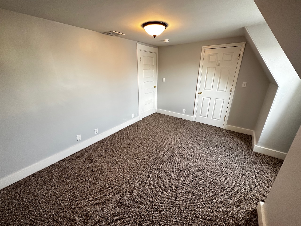 53 Hopedale St, Allston