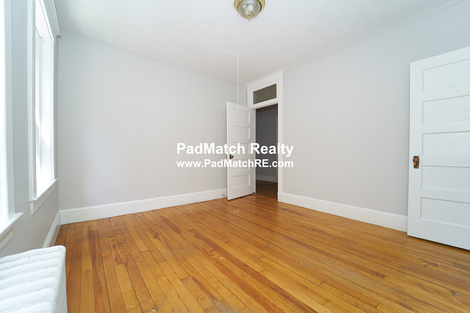 218 South St, Jamaica Plain