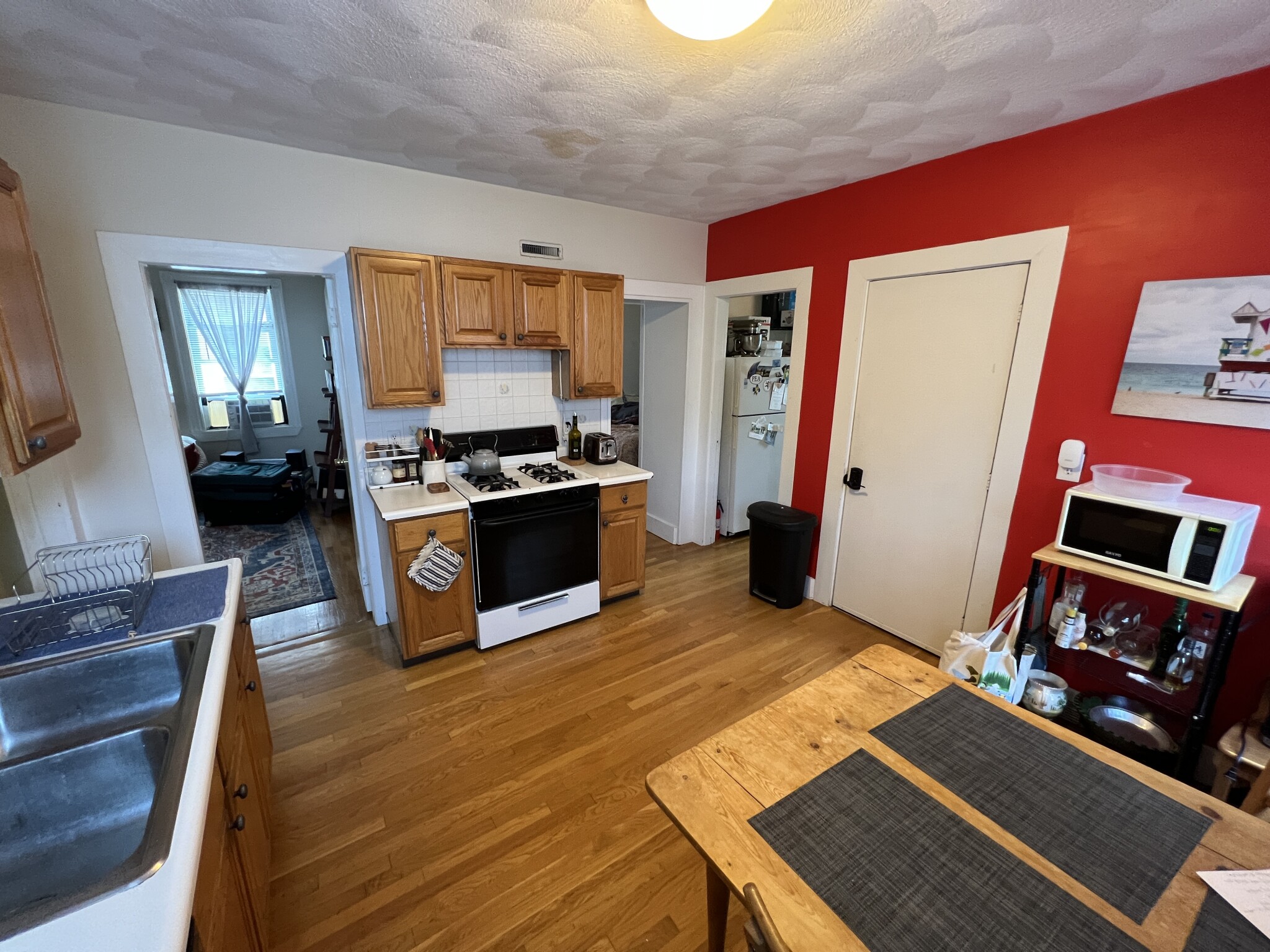 24 Ellington Rd, Powder House Square