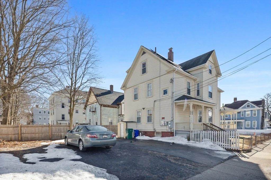 21 John St, Attleboro