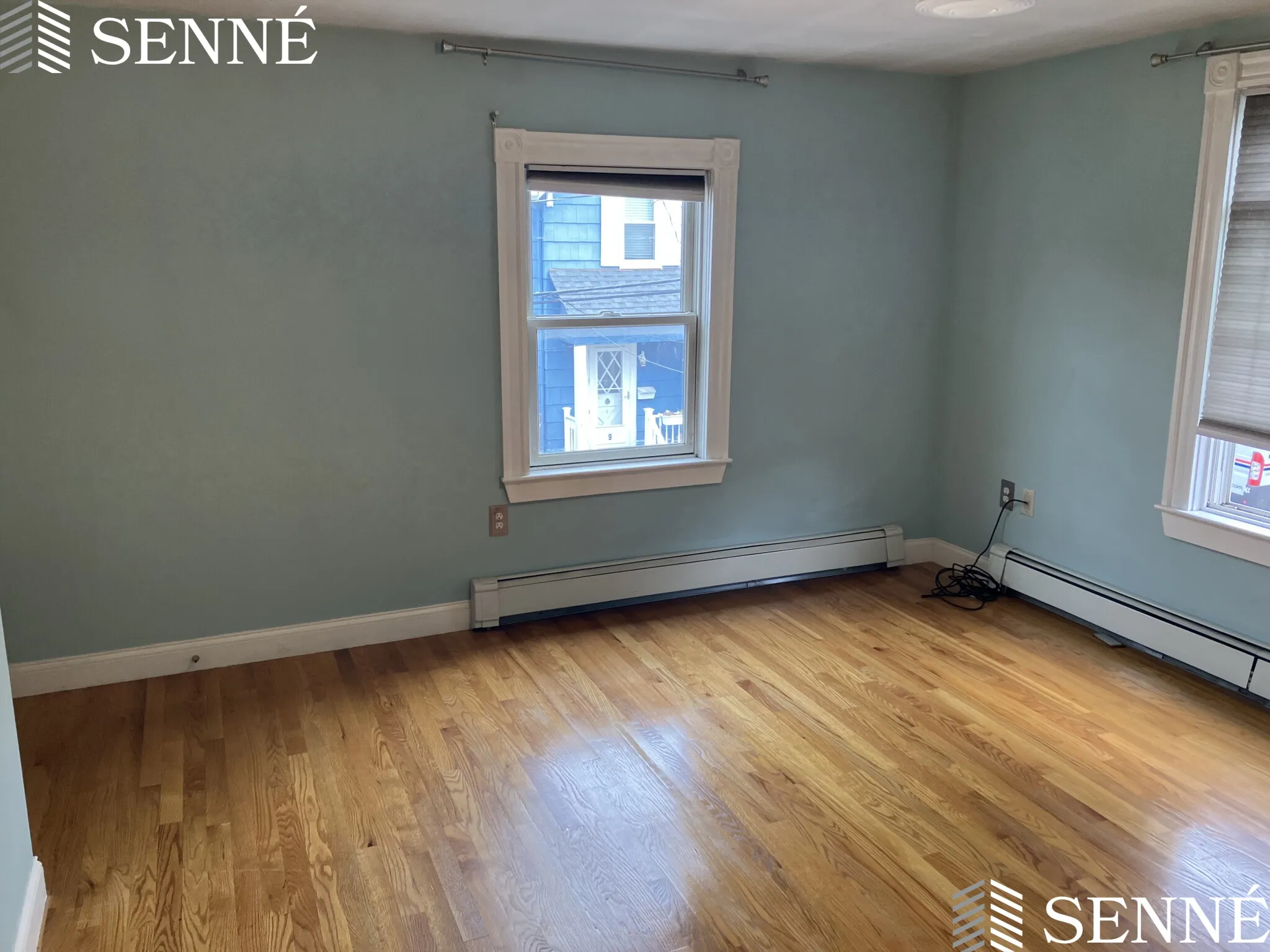 12 Fisk Ave, Magoun Square