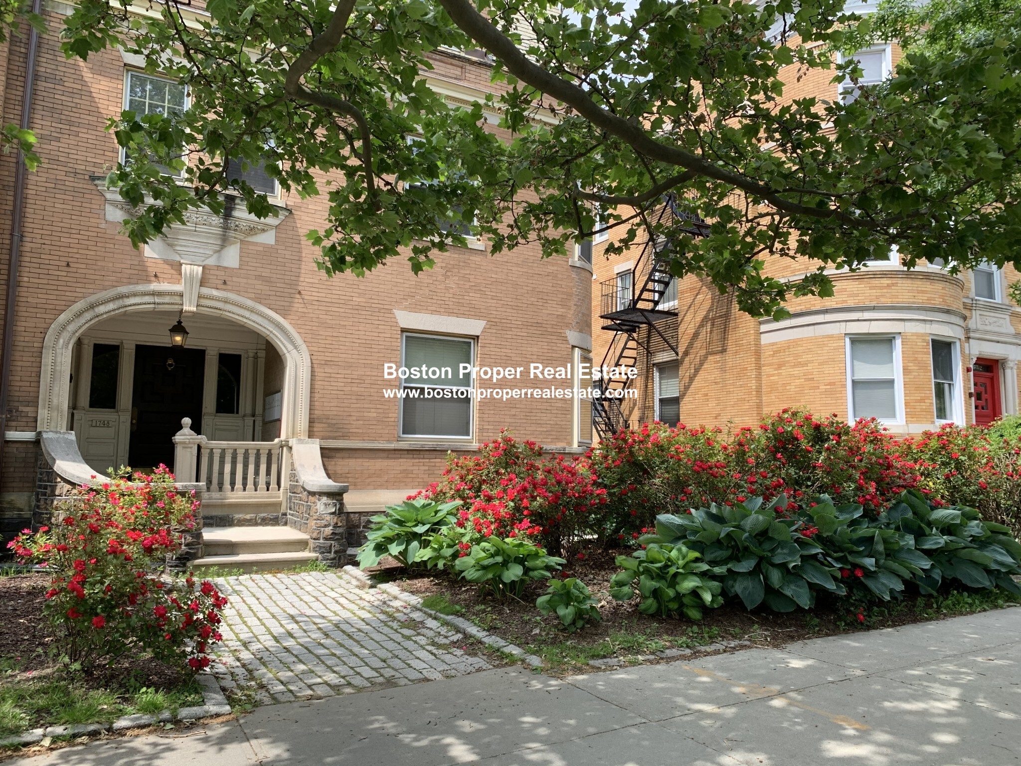 1748 Beacon St, Brookline