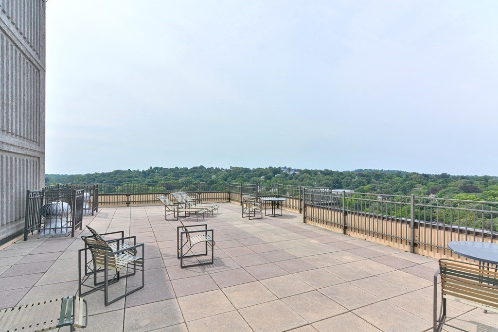 1731 Beacon St, Brookline