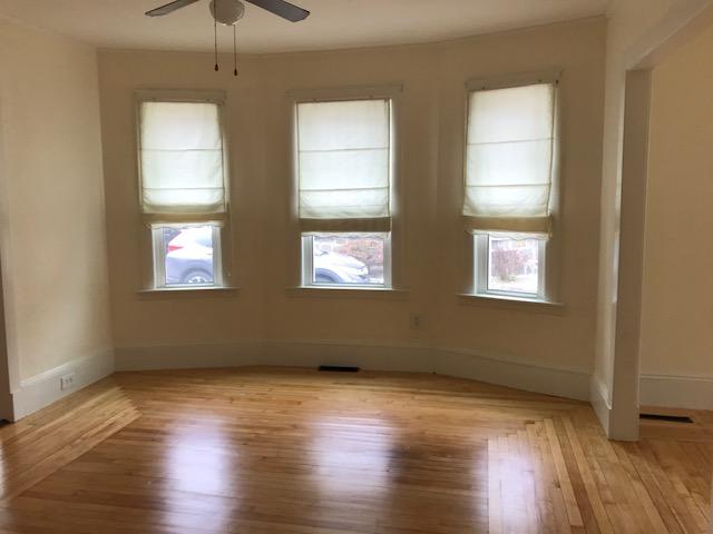 3 bed, 1 bath apartment for rent at 15 Dunlap St Unit 1, Salem — photo 9 of 16