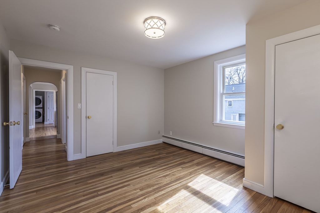 270 Cross St, Winchester