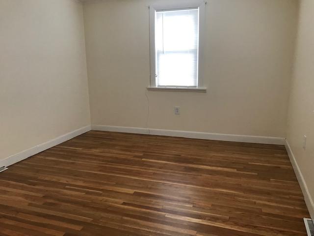 3 bed, 1 bath apartment for rent at 15 Dunlap St Unit 1, Salem — photo 12 of 16