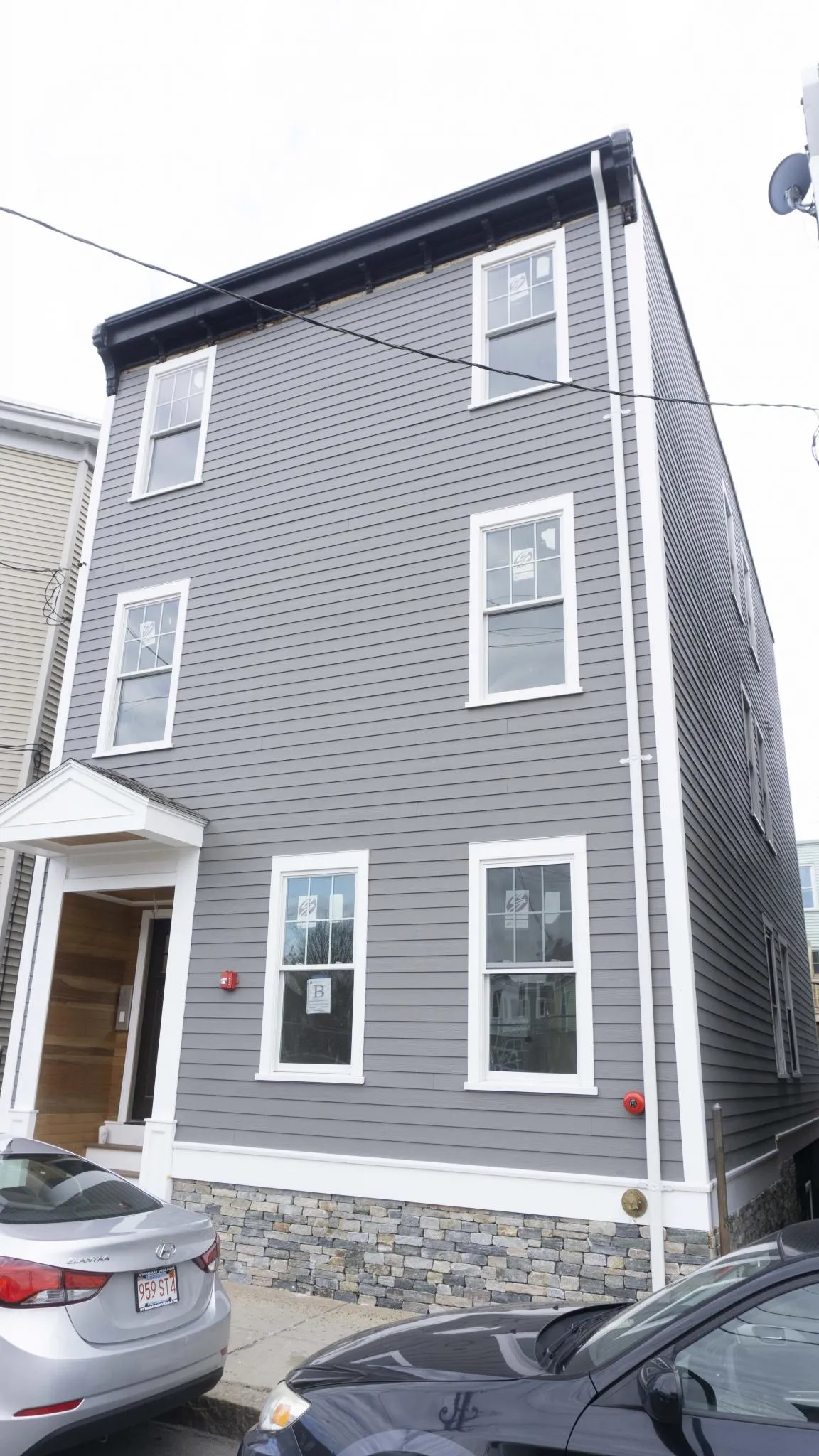 75 Morris St, East Boston