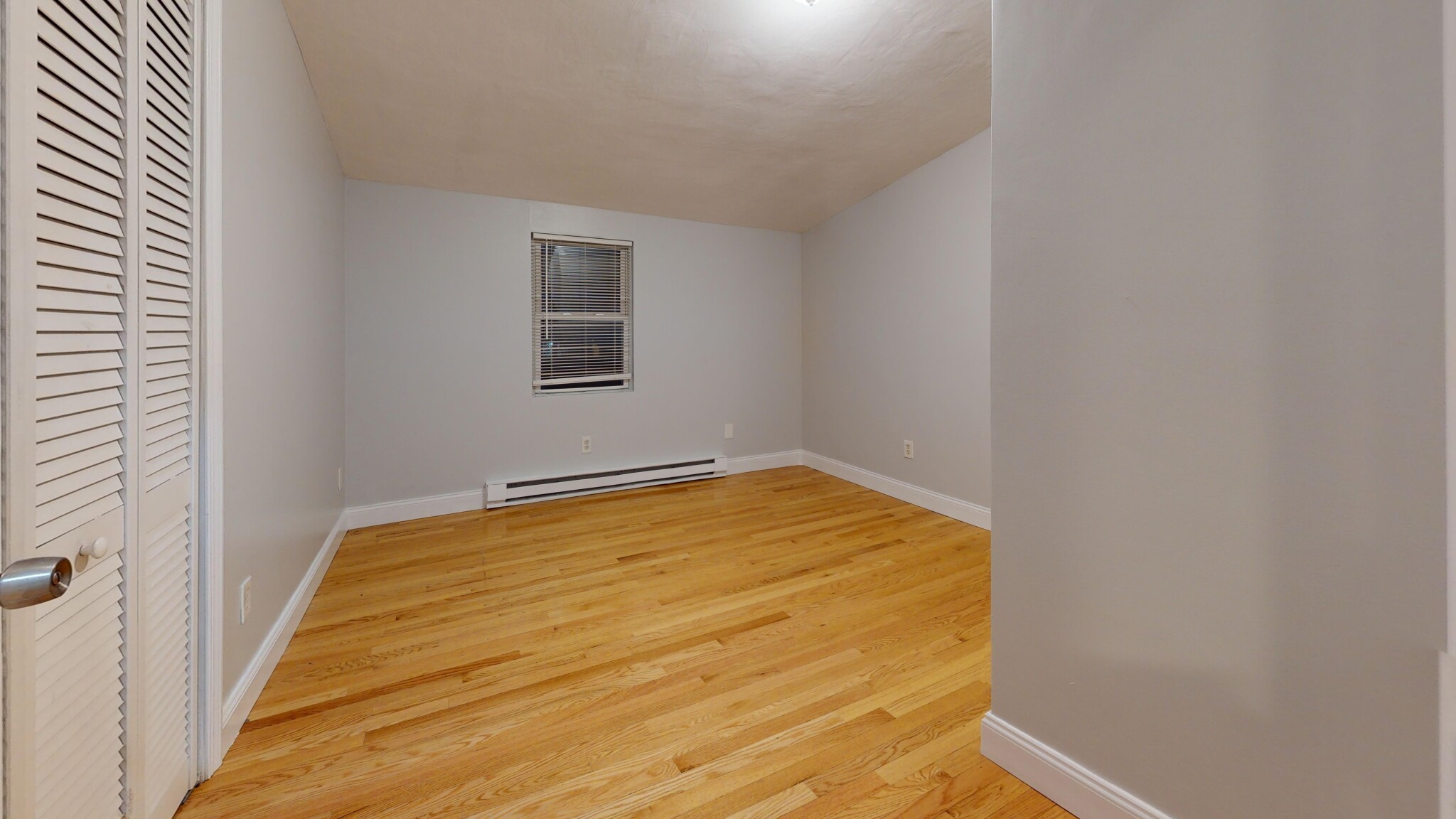 5 Stafford St, Roxbury