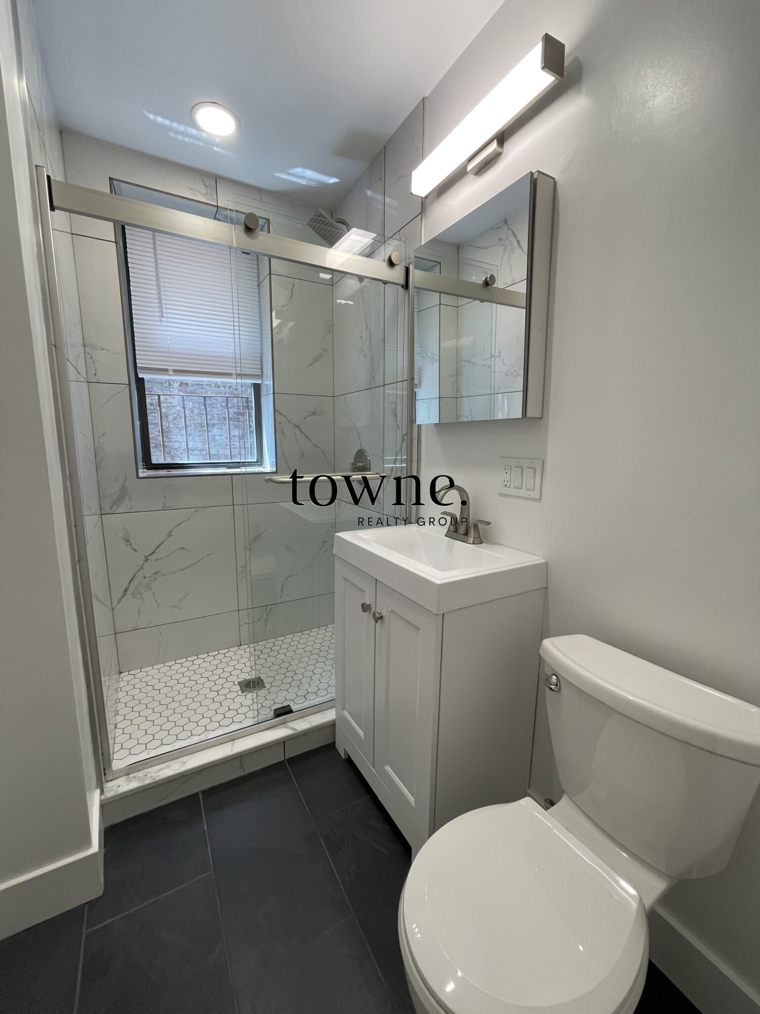 19 Peterborough St, Fenway