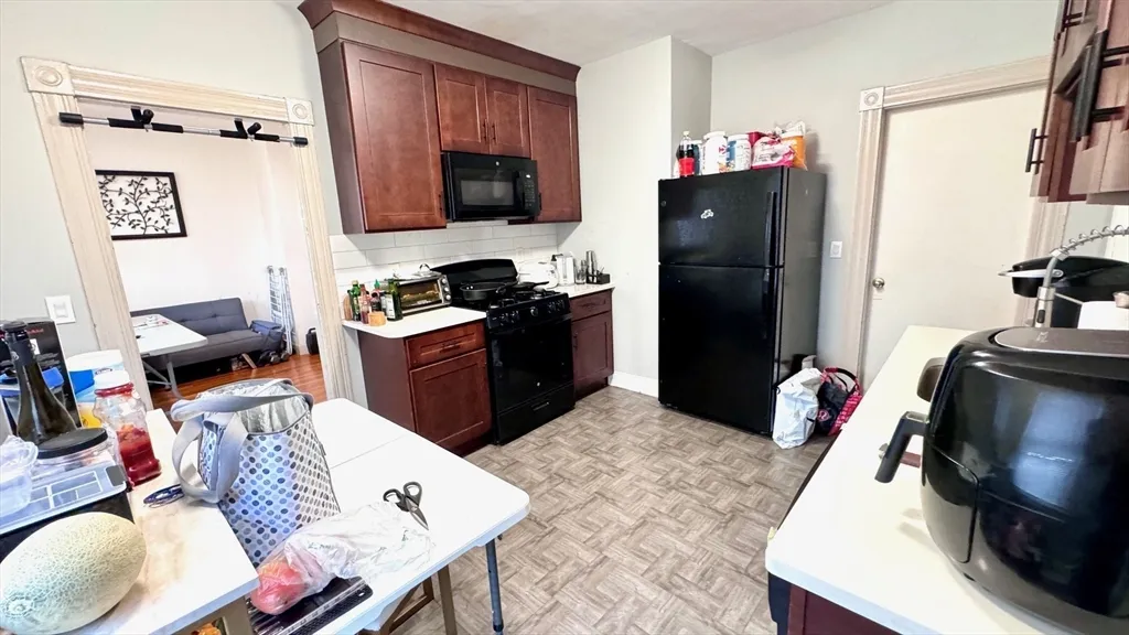 76 Antwerp St, Brighton