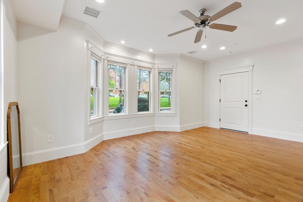 82 Highland Ave, Union Square