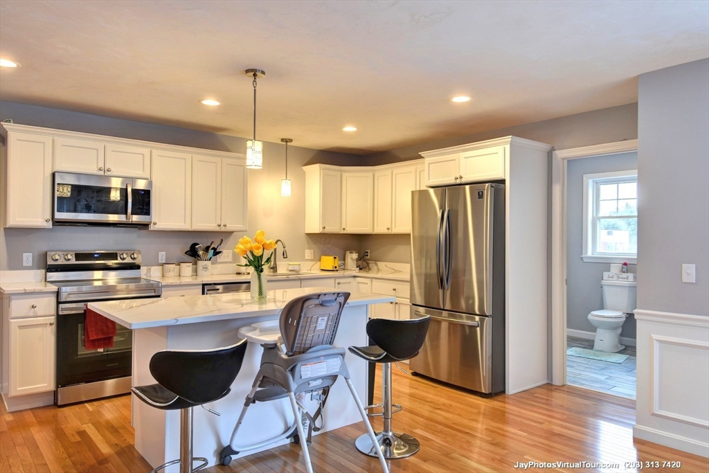 110 Apricot St, Webster Square