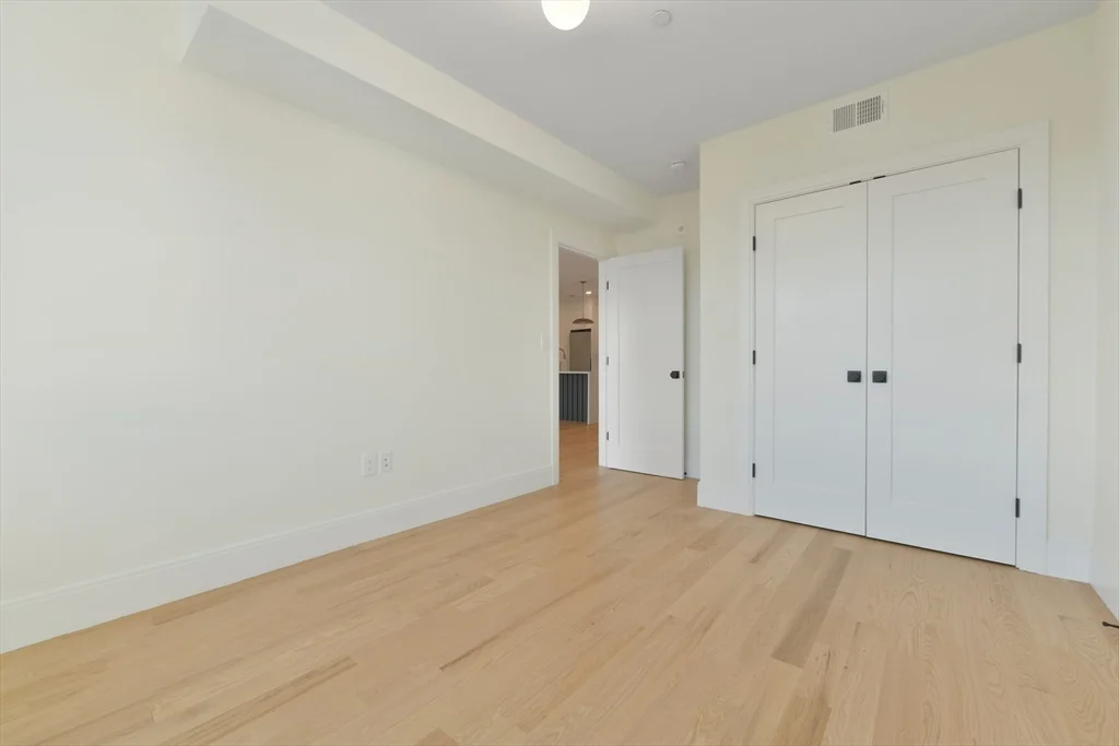 219 Paris, East Boston