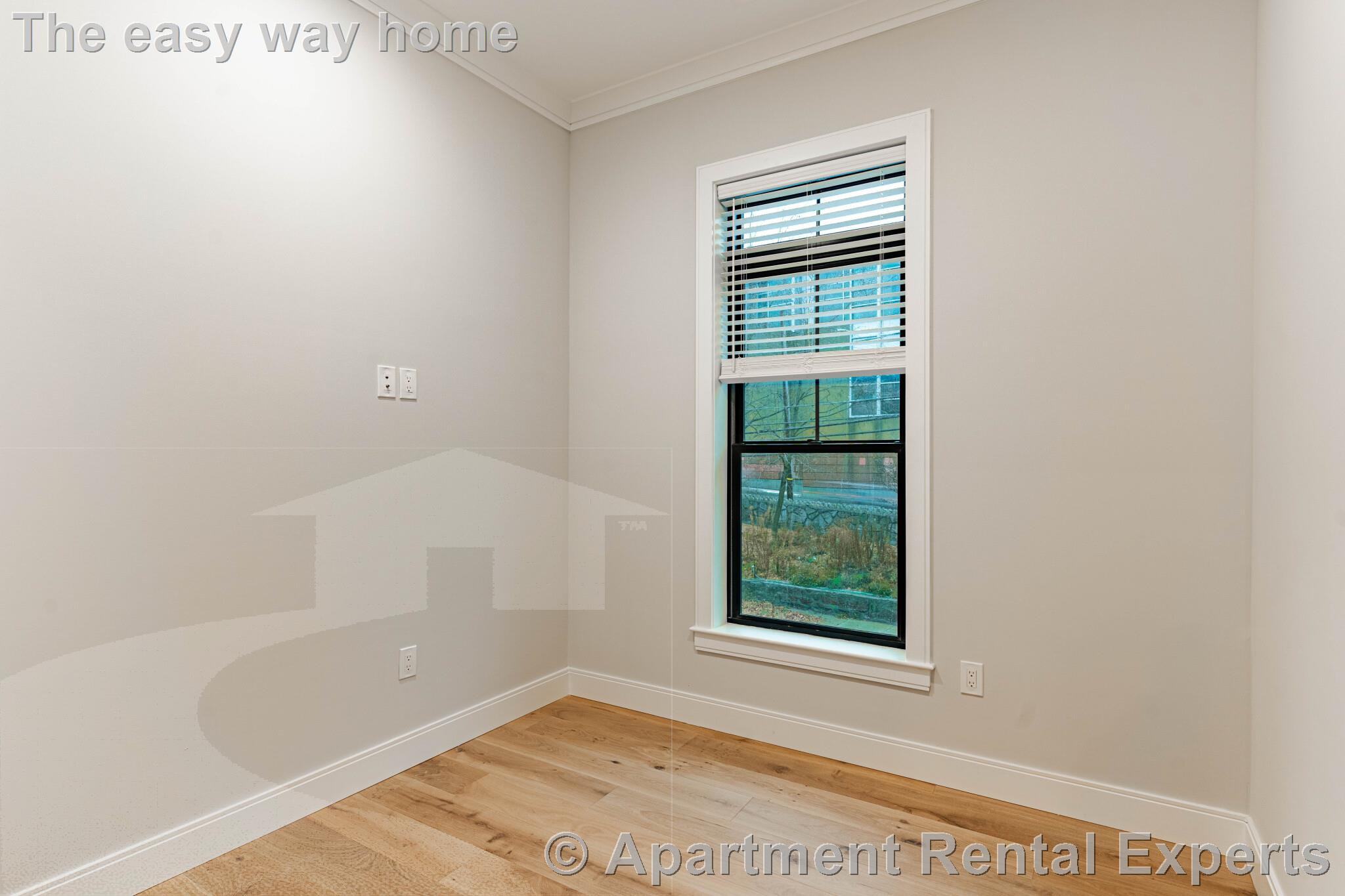 157 Everett St, Allston