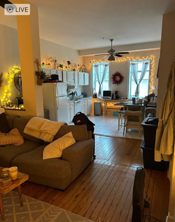 19 Court St, Plymouth