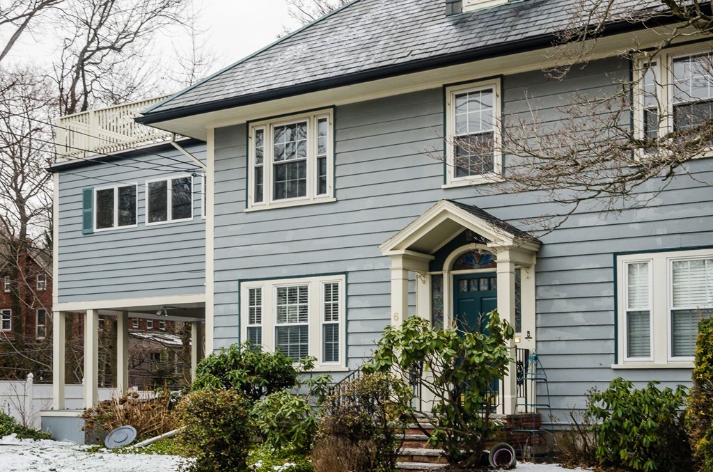 6 Blake Rd, Brookline Hills