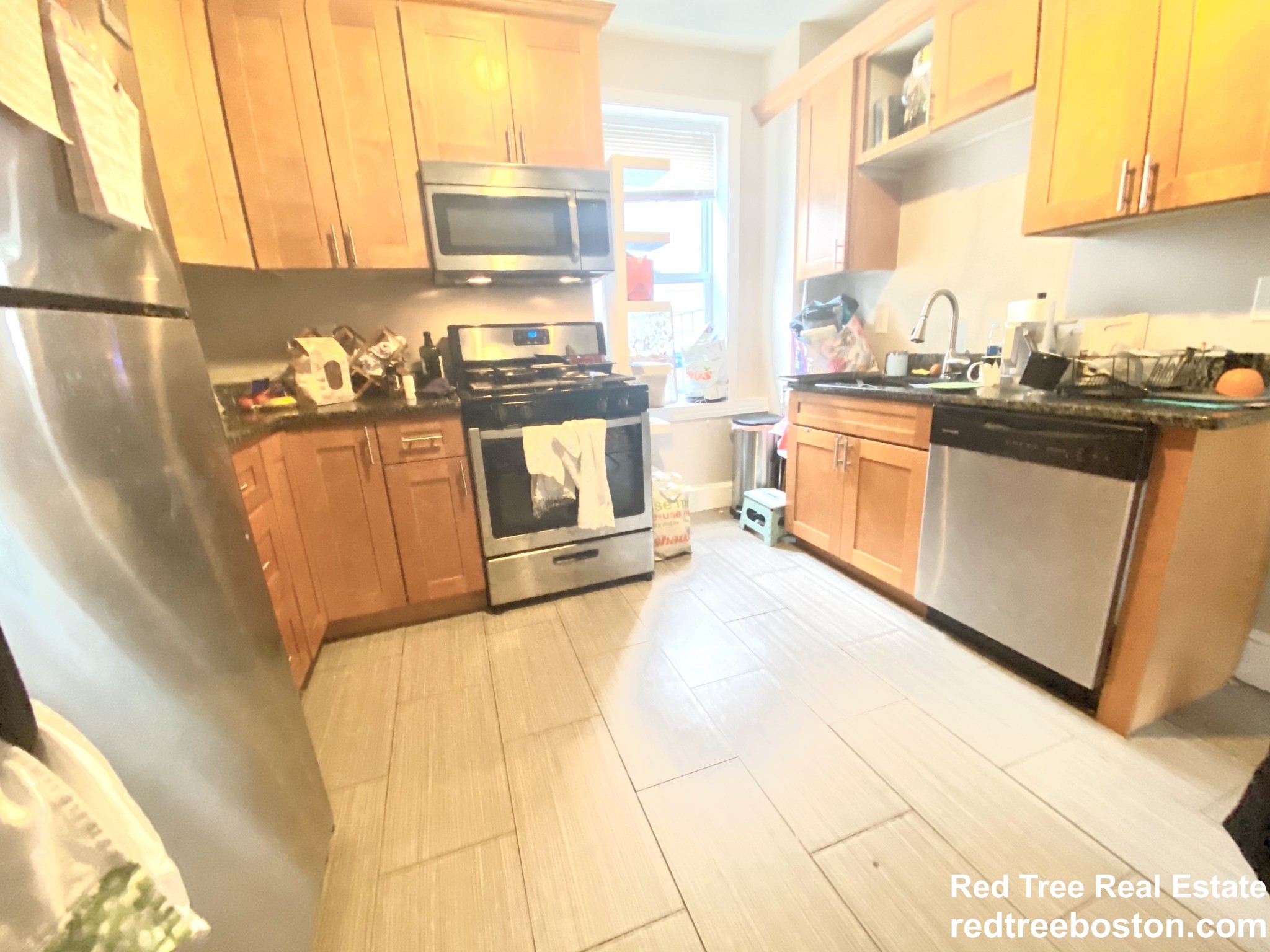 241 Maverick St, East Boston