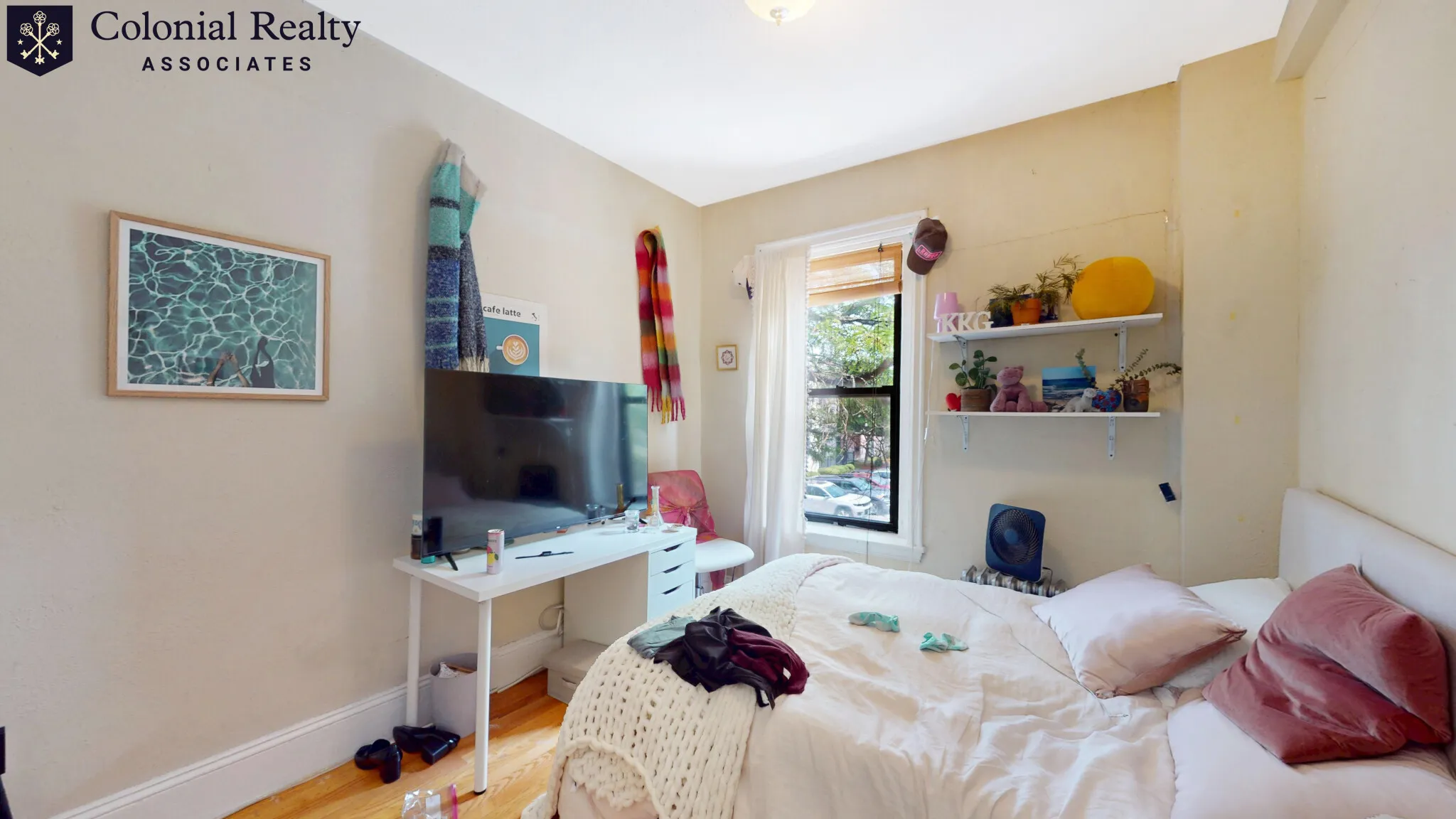 86 Hammond St, Roxbury