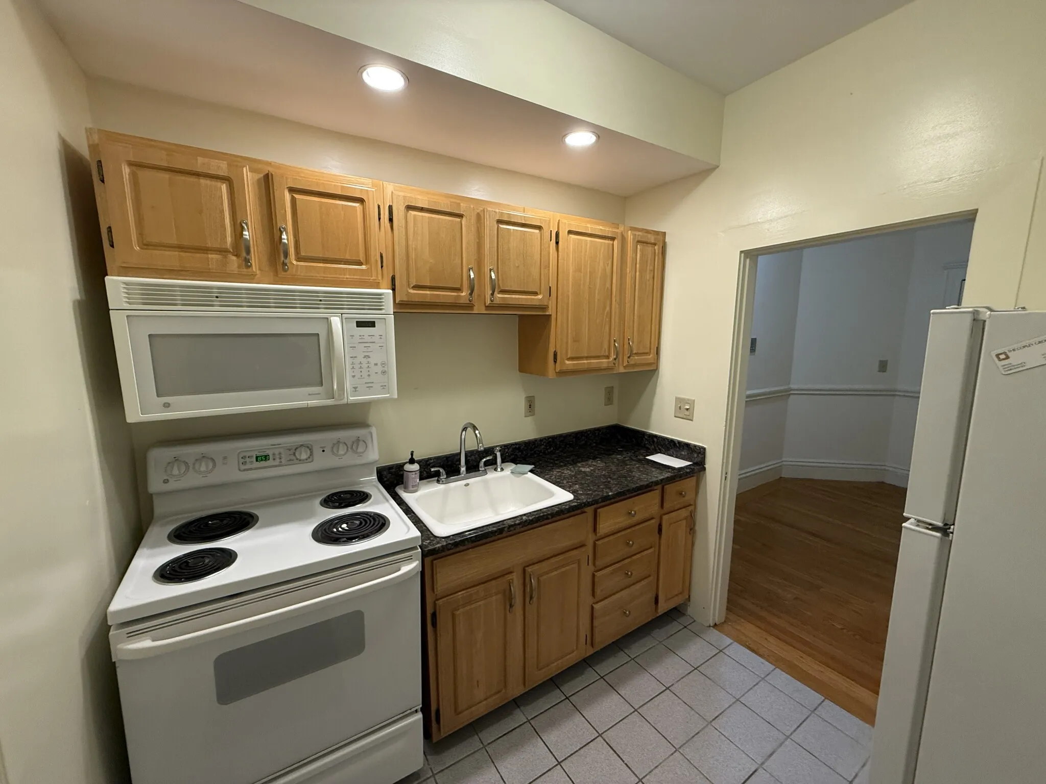 40 Queensberry St, Fenway