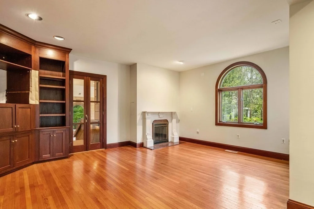 12 Summit Rd, Lexington