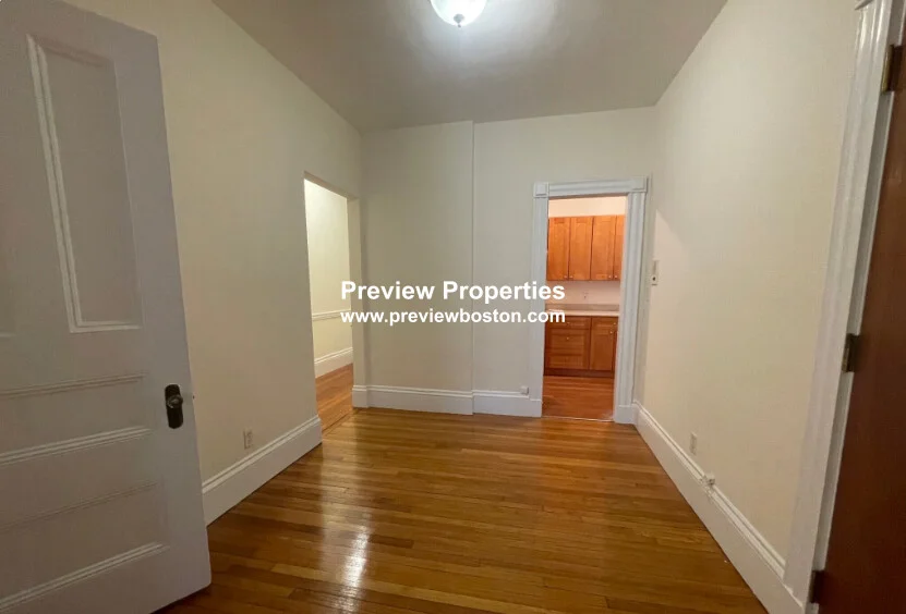 504 Beacon St, Back Bay