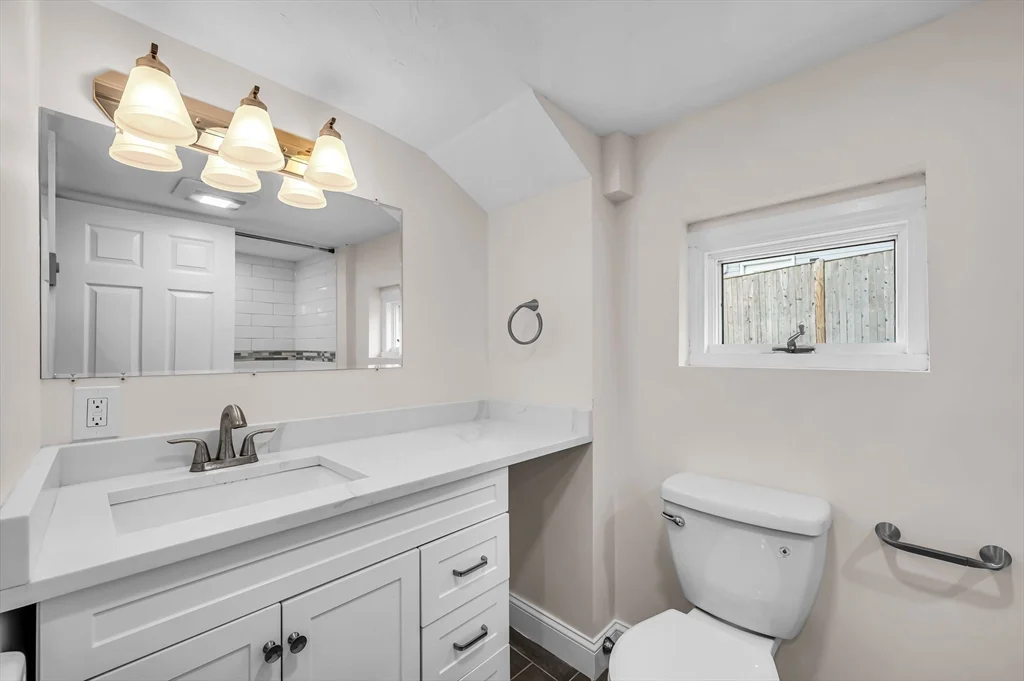 465 East Eight, South Boston