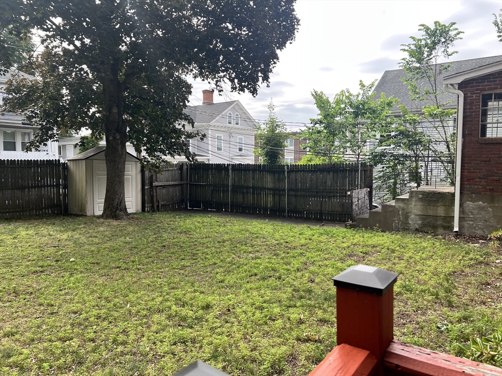 3 Allen Rd, Oak Square