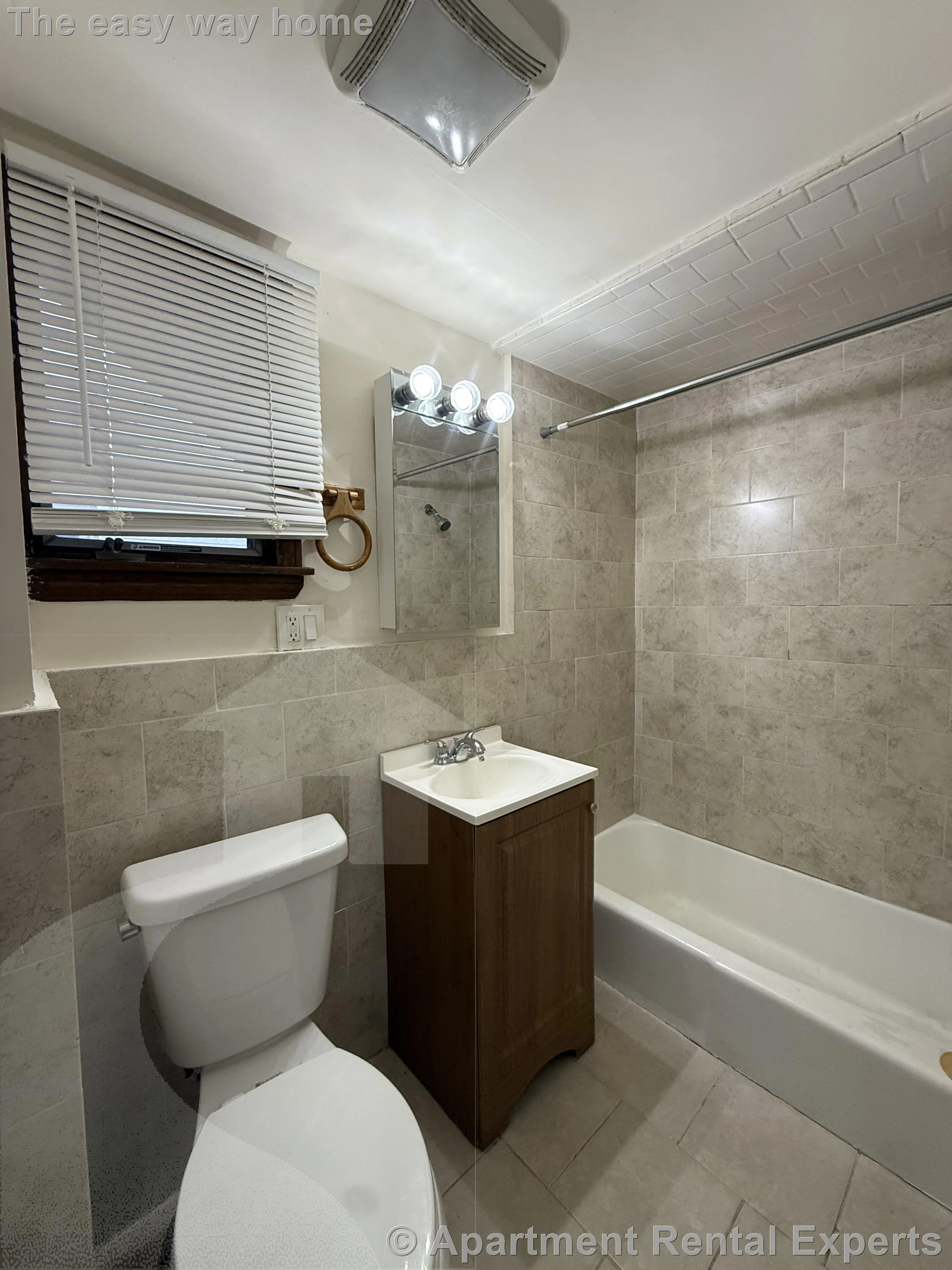 55 Bonair St, Winter Hill