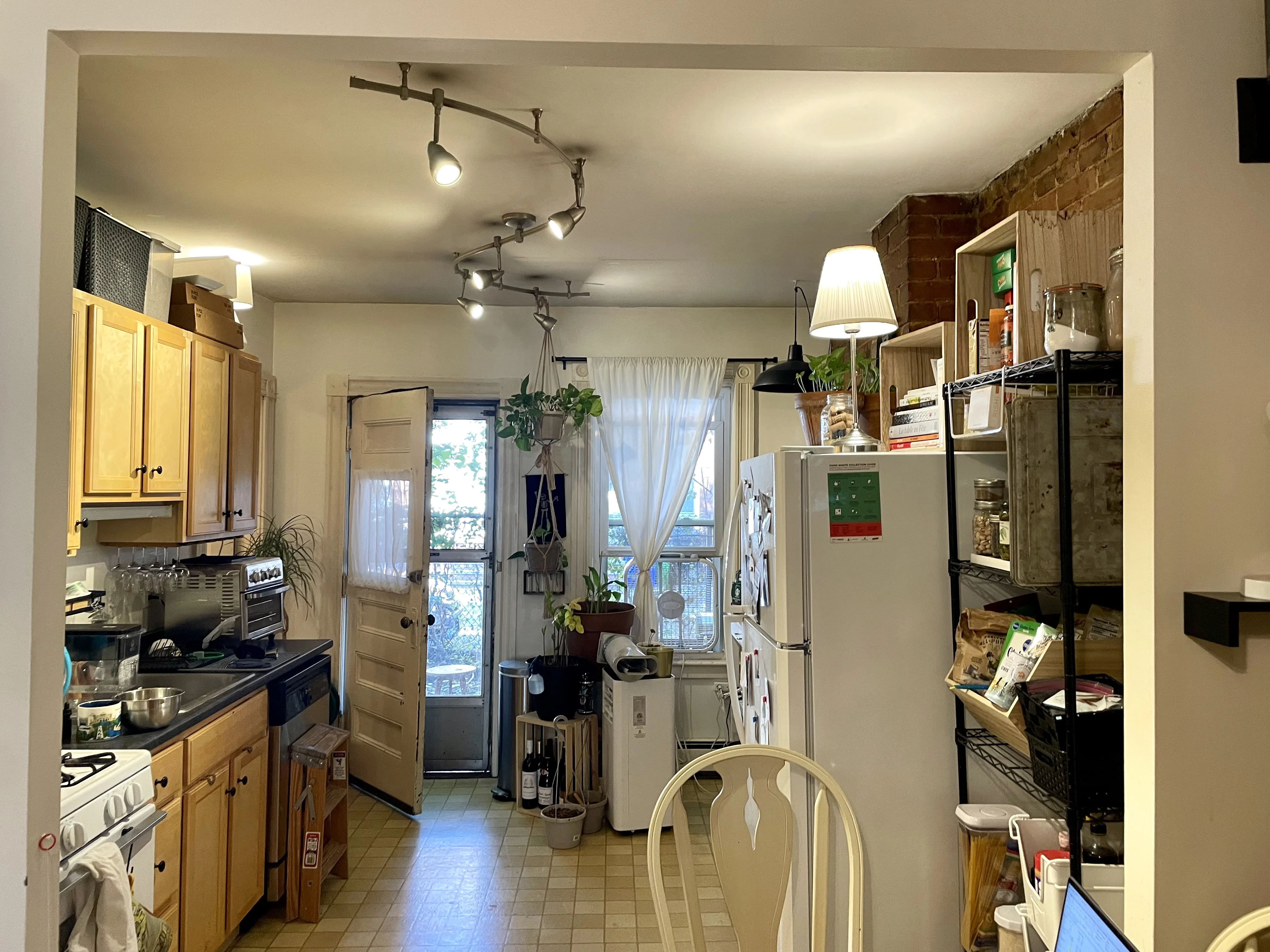 16 Mead St, Allston