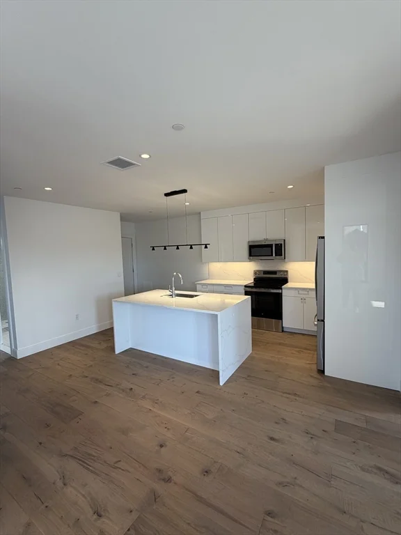 1121 Dorchester Ave, Dorchester