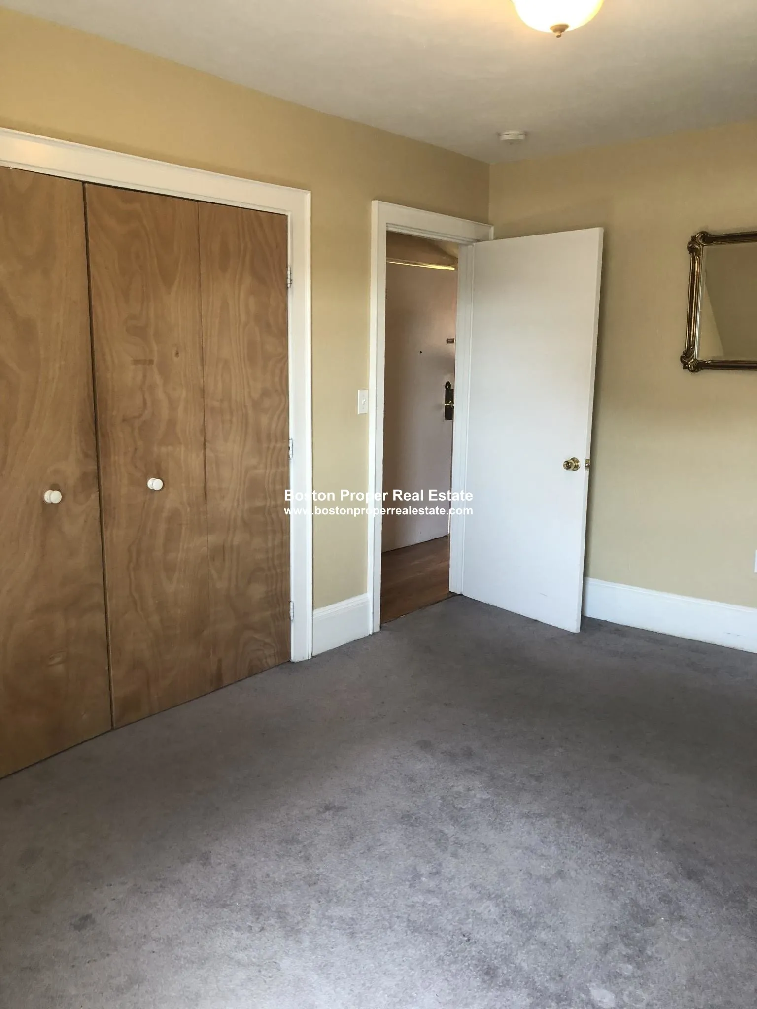 48 Hereford St, Back Bay