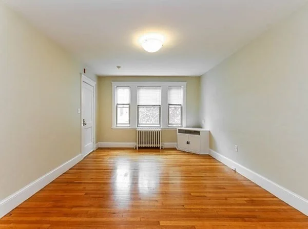 17 Hastings St, West Roxbury