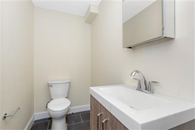 232 Fulton St, Medford