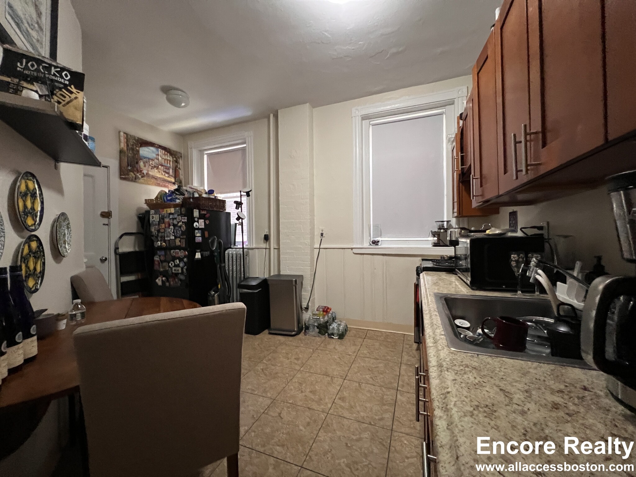 1589 Beacon St, Brookline