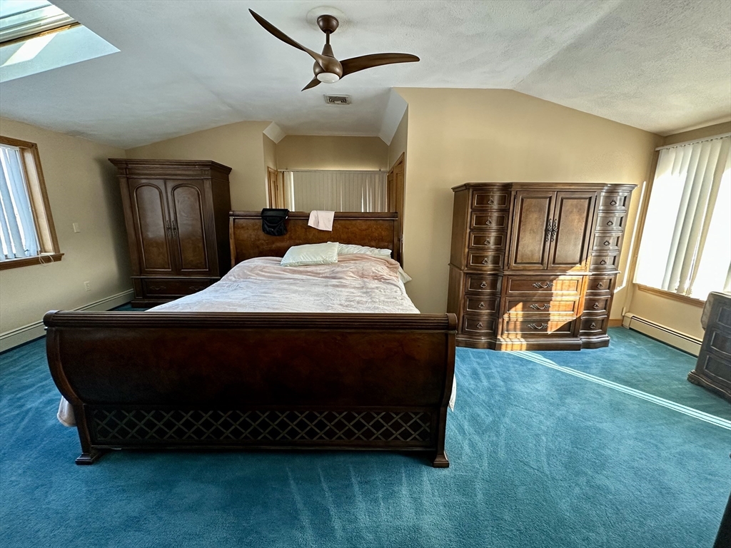 42 Pine Acres Rd, Foxboro